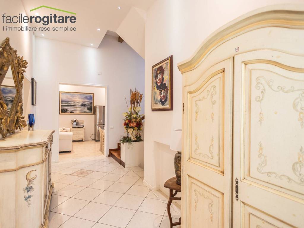 Villa a Riccione in Viale Milano, 93 - Foto 2