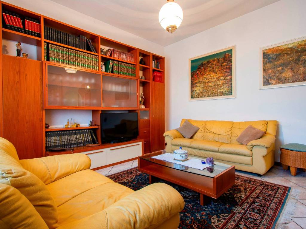 Appartamento a Montemurlo in Viale Antonio Labriola - Foto 4
