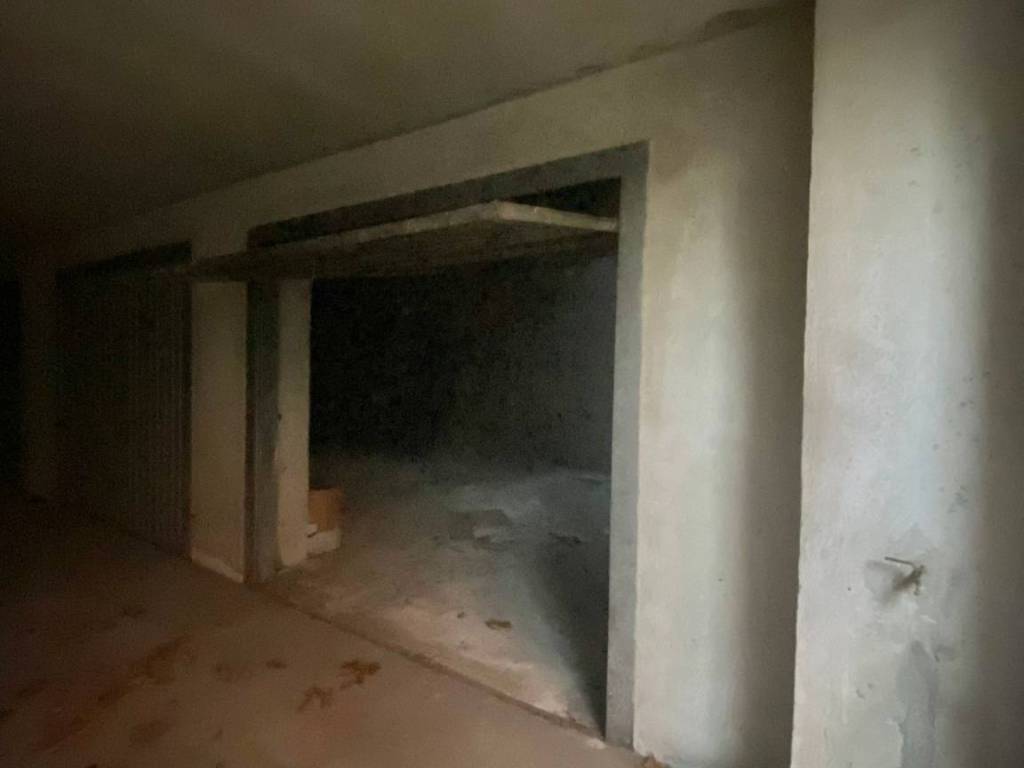 Box / garage a Atripalda in Via Francesco Scandone - Foto 3