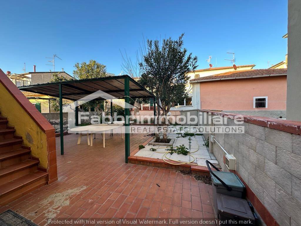 Villa a Follonica - Foto 2