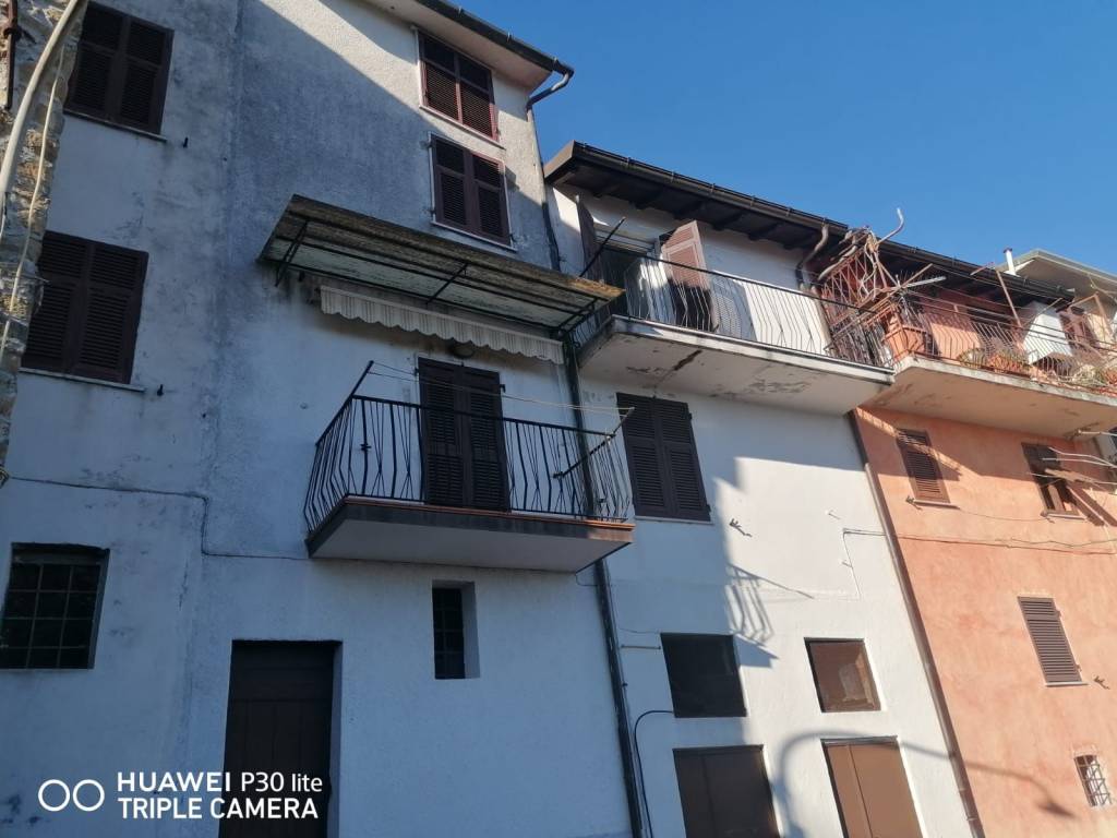 Appartamento a Follo in Via Castello - Foto 3