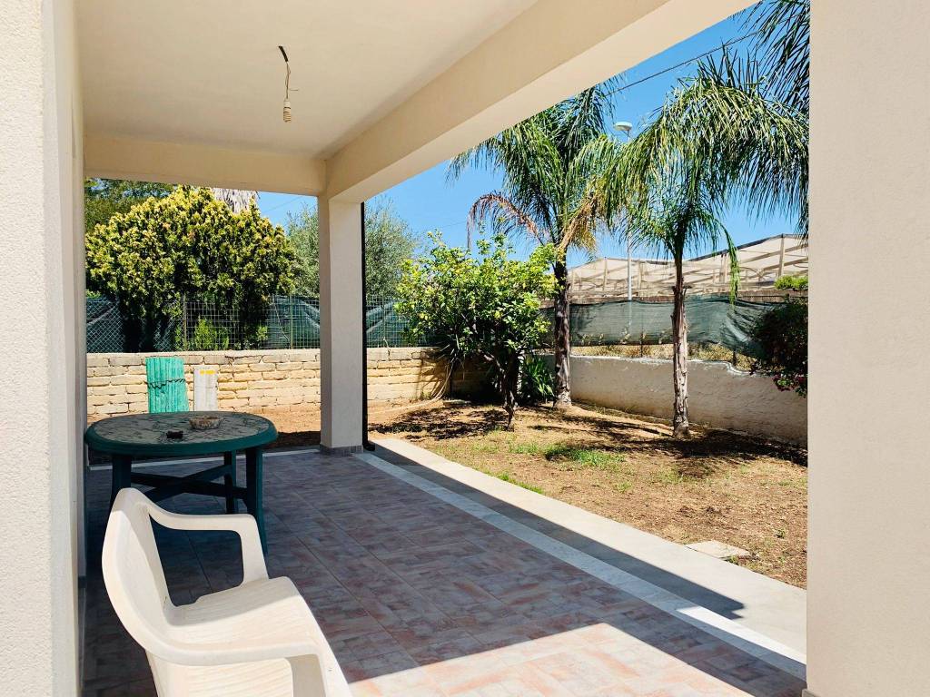 Villa a Siracusa in Via Lago di Pergusa, 11 - Foto 3