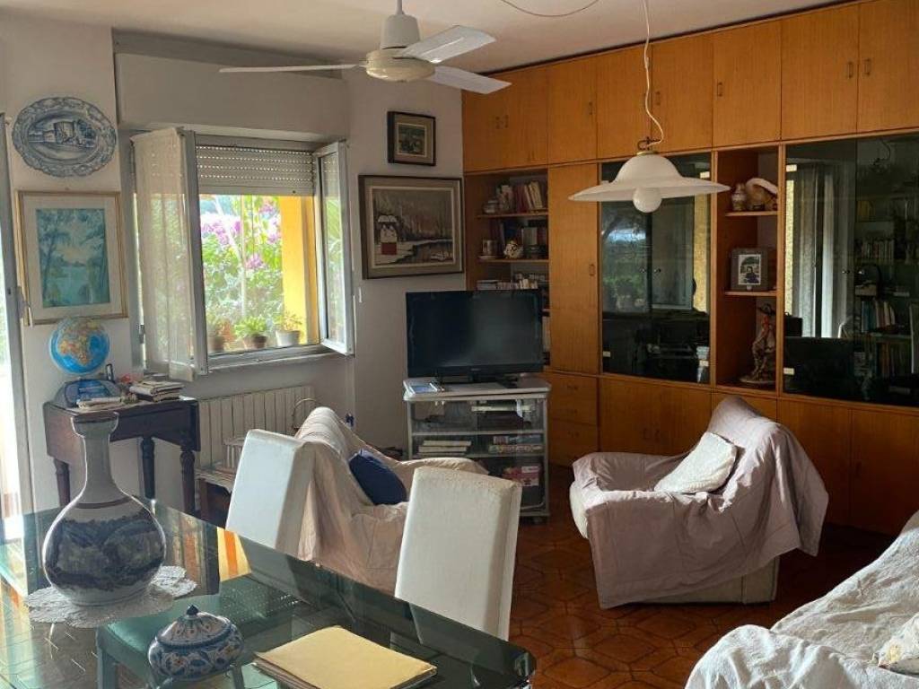 Appartamento a Spotorno in Via Magiarda - Foto 3