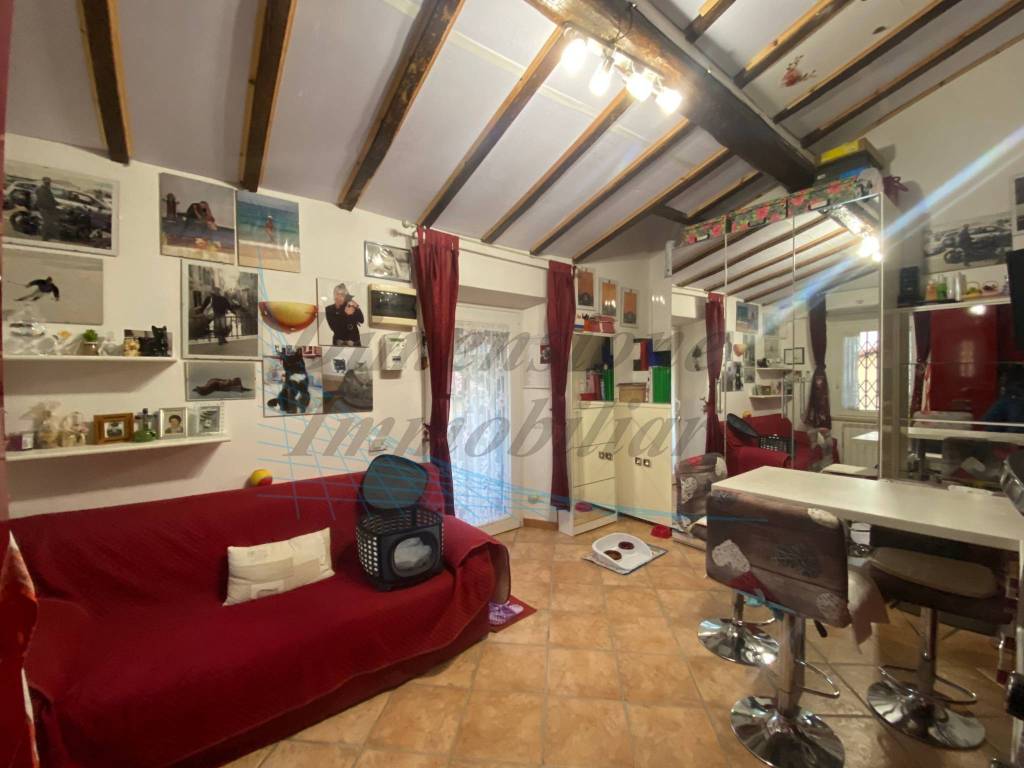 Appartamento a Rosignano marittimo in Piazza Antonio Gramsci - Foto 5