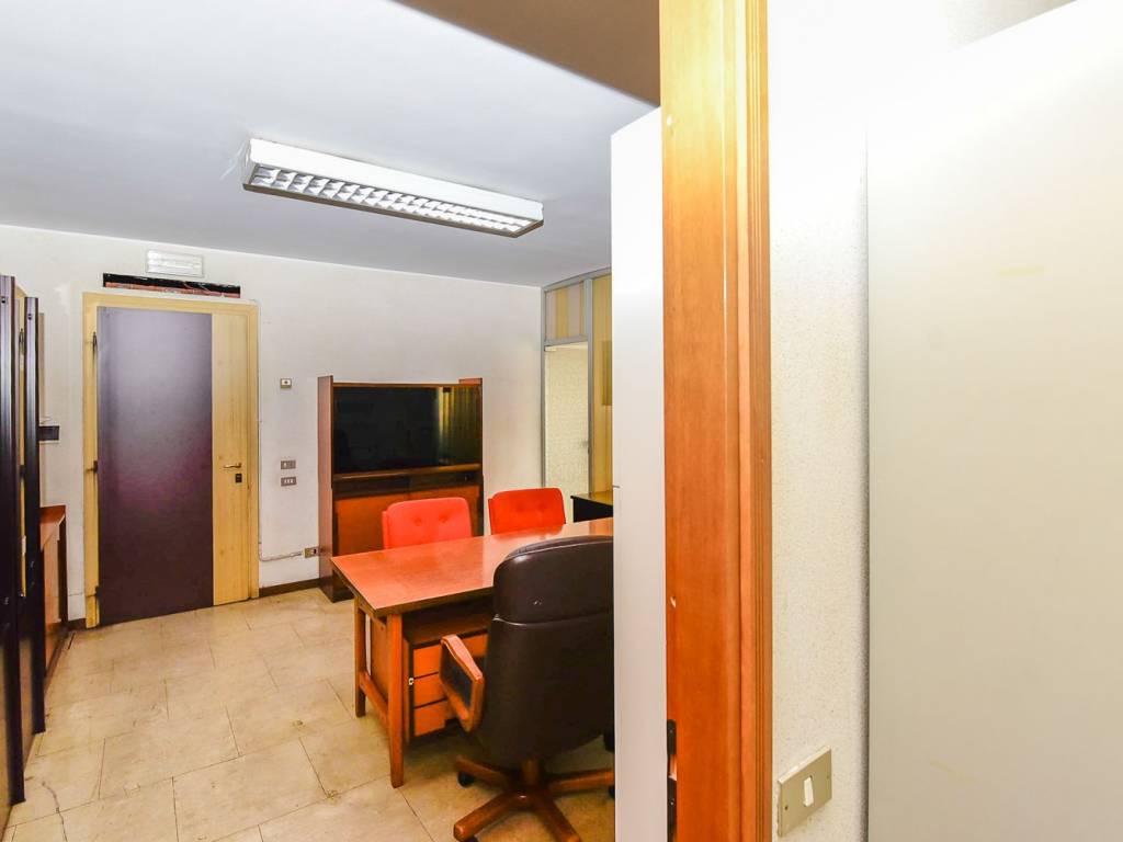 Immobile a Cantù in Corso Unità d'Italia - Foto 4