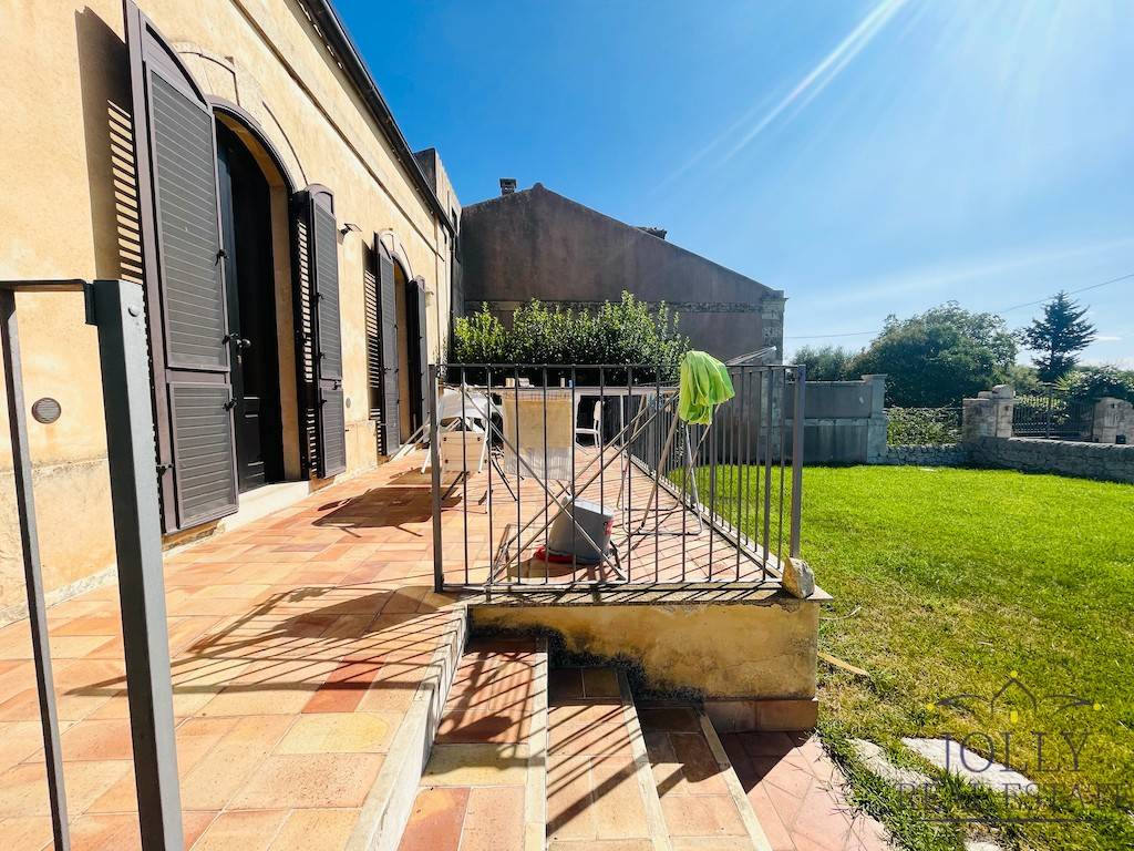 Rustico / casale a Noto in Strada Provinciale Palazzolo-Testa dell'Acqua-Noto - Foto 5