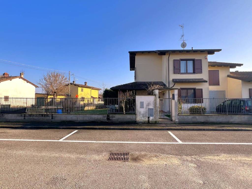 Villa a Zerbolò in Via degli Ontani, 12 - Foto 2