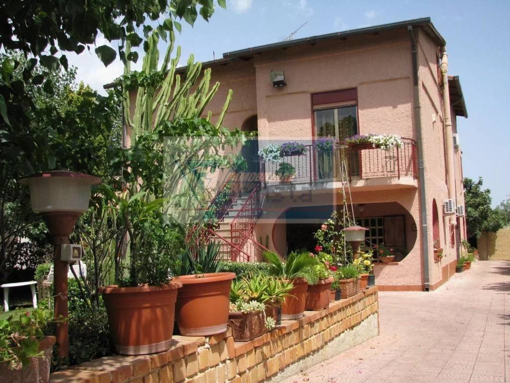 Casa indipendente a Melilli in Viale Edoardo Garrone - Foto 5