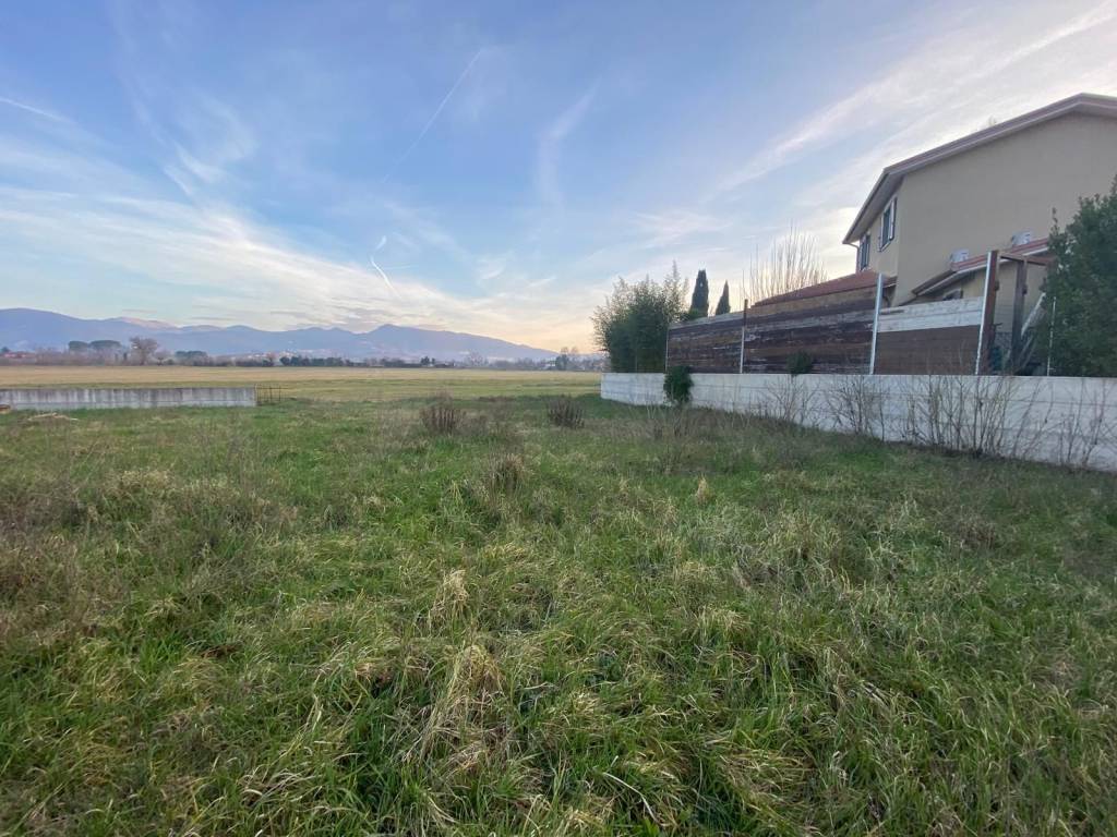 Terreno a Spoleto in Via Tuderte - Foto 2