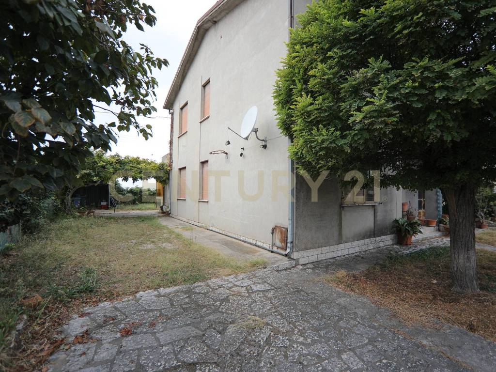 Villa a Sanguinetto in Via Giovanni XXIII, 35 - Foto 2