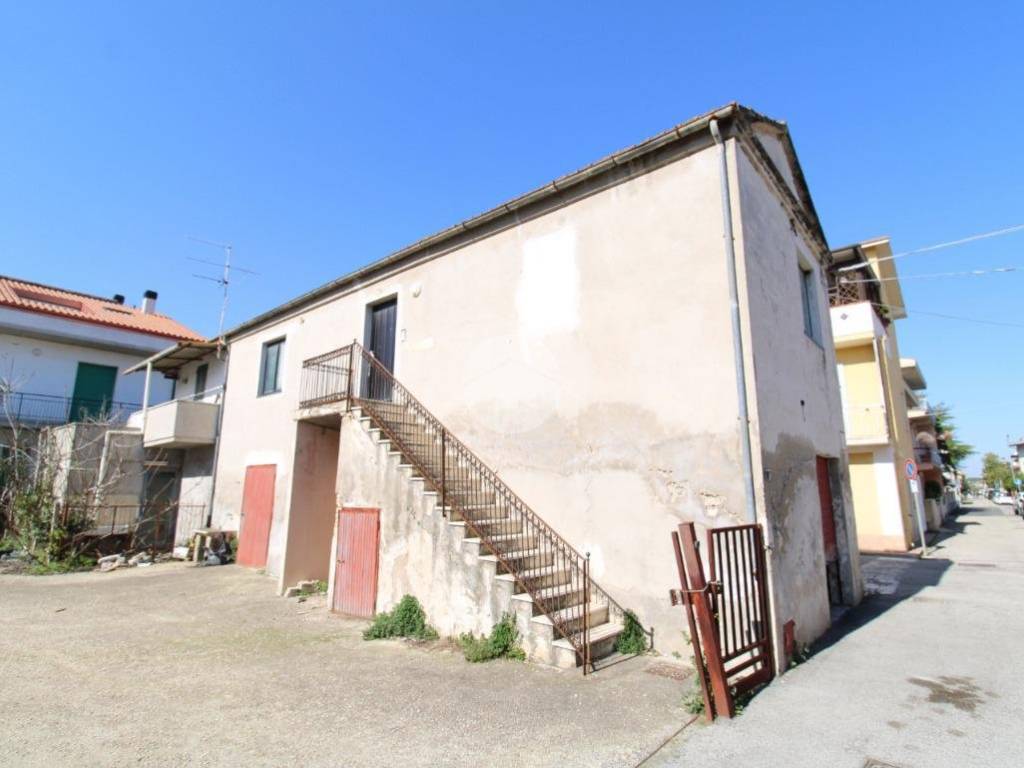 Appartamento a Pineto in Via Adige, 9 - Foto 2