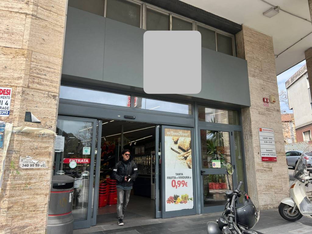 Palazzo / stabile a Catania in Viale Mario Rapisardi, 2 - Foto 2