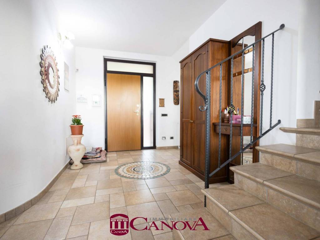 Villa a Rodero in Via Ronco Vecchio, 29 - Foto 2