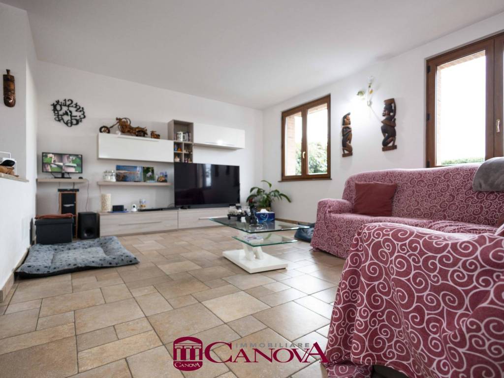 Villa a Rodero in Via Ronco Vecchio, 29 - Foto 3