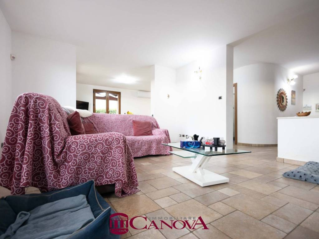Villa a Rodero in Via Ronco Vecchio, 29 - Foto 4