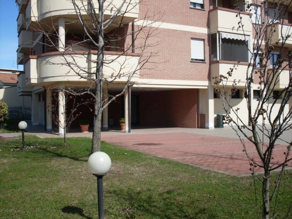 Appartamento a Novara in Strada Privata Zecca - Foto 4