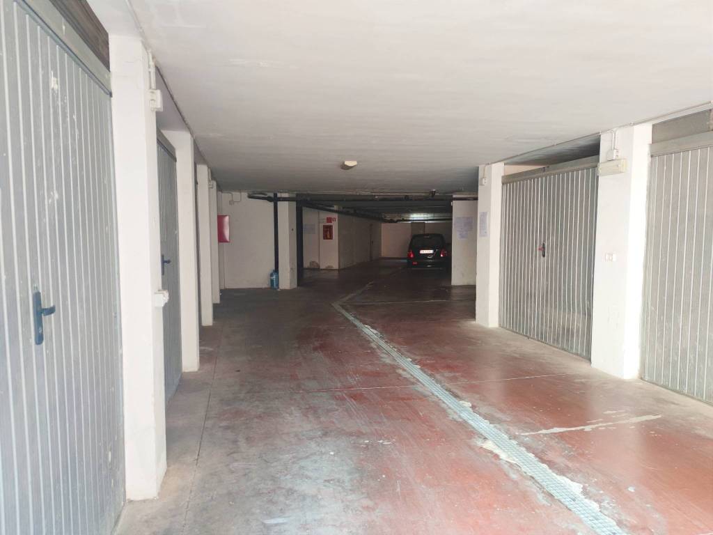 Box / garage a Brindisi in Via Sant'Angelo - Foto 5
