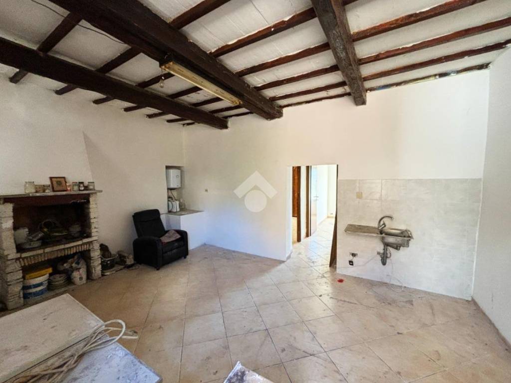 Appartamento a Vetralla in Via borgo castello, 63 - Foto 3