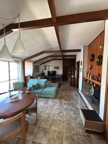 Attico / mansarda a Terni in Via 20 Settembre - Foto 2