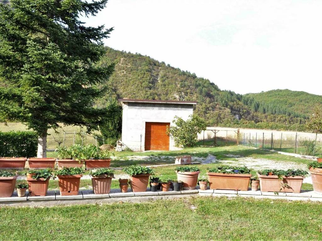 Palazzo / stabile a Cagli in Strada Provinciale Apecchiese - Foto 3