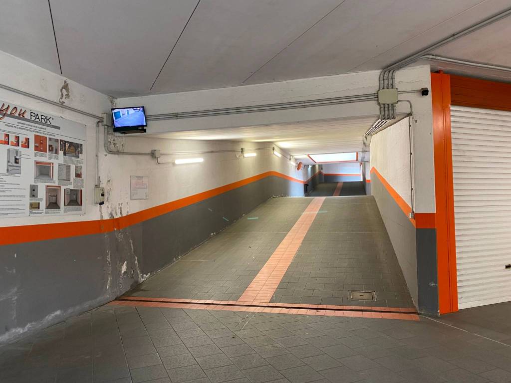 Box / garage a Firenze in Via del Gelsomino - Foto 2