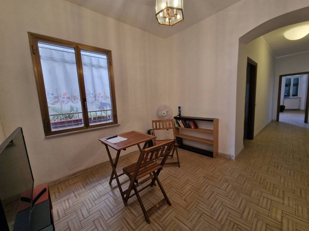 Appartamento a Sarzana in Via Giuseppe Mazzini - Foto 5