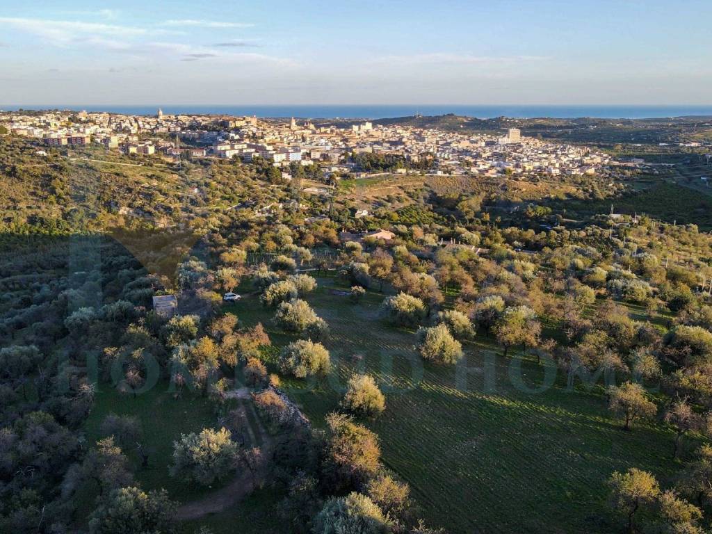 Terreno a Noto in Via Tommaso Fazello, 228 - Foto 2