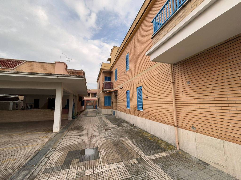 Appartamento a Fiumicino in Via Vallermosa - Foto 2