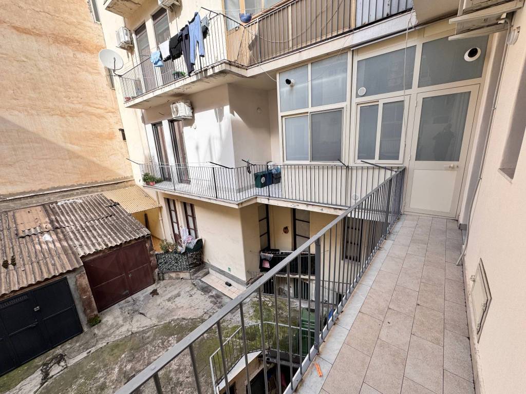 Appartamento a Catania in Via Napoli - Foto 2