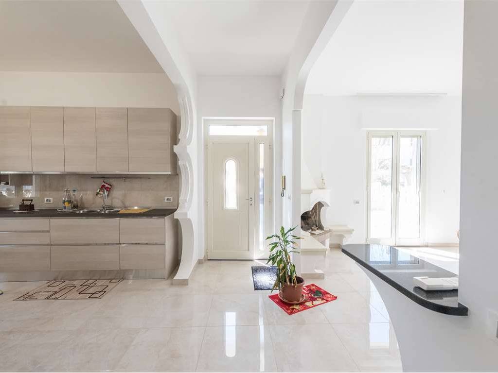 Casa indipendente a Montesilvano in via Zambesi, 24 - Foto 3