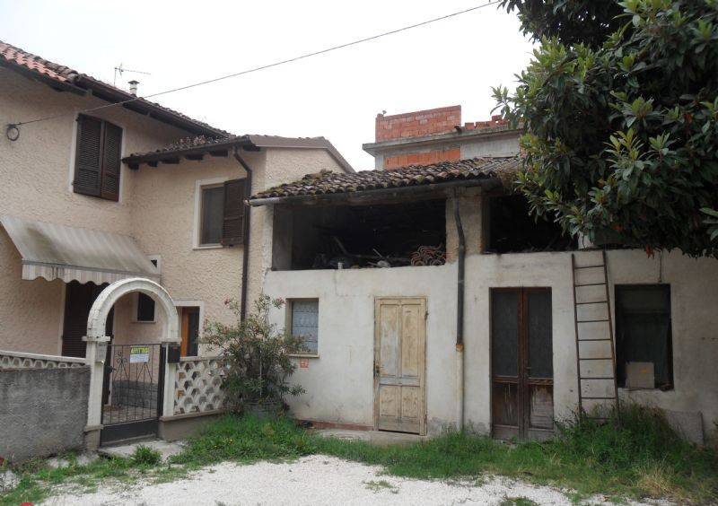 Casa indipendente a Soresina in via caldara n. 83 - Foto 3