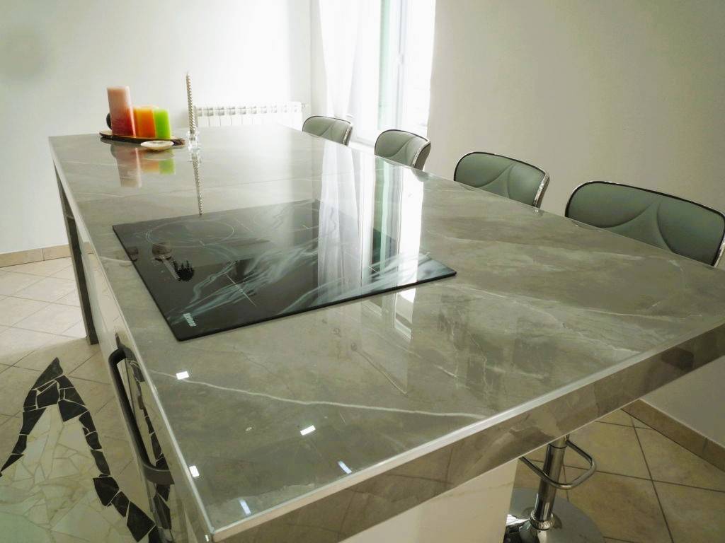 Appartamento a Sesto calende in Via Alessandro Manzoni, 64 - Foto 3