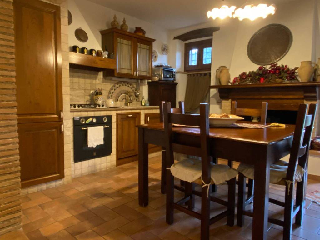 Casa indipendente a Amelia in Via della Libertà - Foto 3