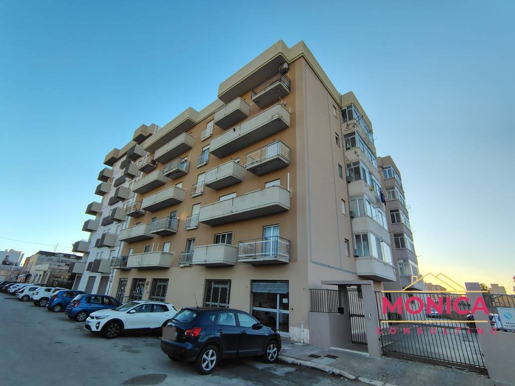 Appartamento a Trapani in Via Capitano Sergio Fontana, 25 - Foto 2