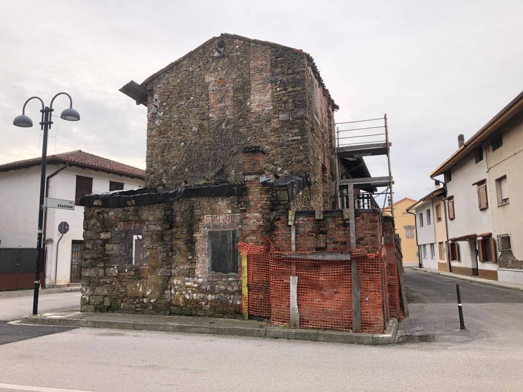Casa indipendente a Mossa in Via Stretta - Foto 5