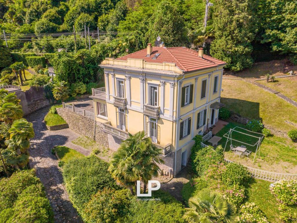 Villa a Baveno in Via Sempione, 42 - Foto 2