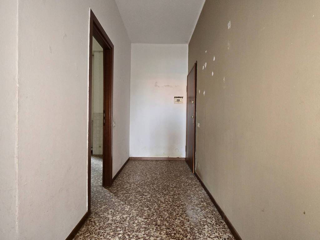 Appartamento a Gallarate in Via Monterosso, 24 - Foto 4