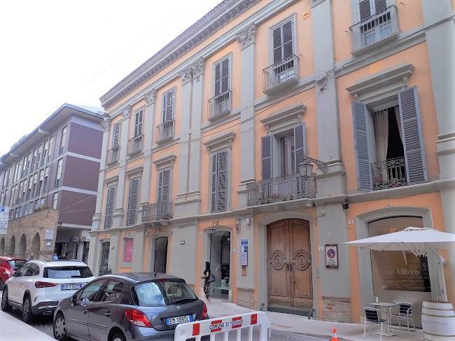 Appartamento a Teramo in Corso De Michetti, 35 - Foto 2