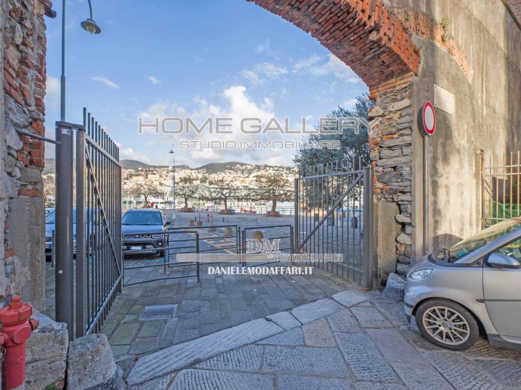Appartamento a Genova in Vico Ferrari - Foto 2