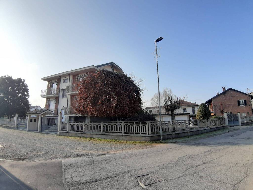 Appartamento a Carmagnola in Via Fumeri - Foto 4