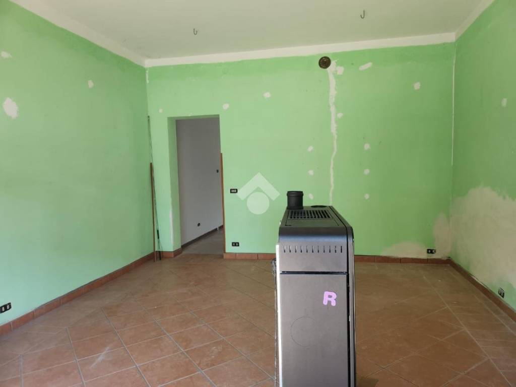 Immobile a Lesignano de' bagni in Via Roma, 11 - Foto 4