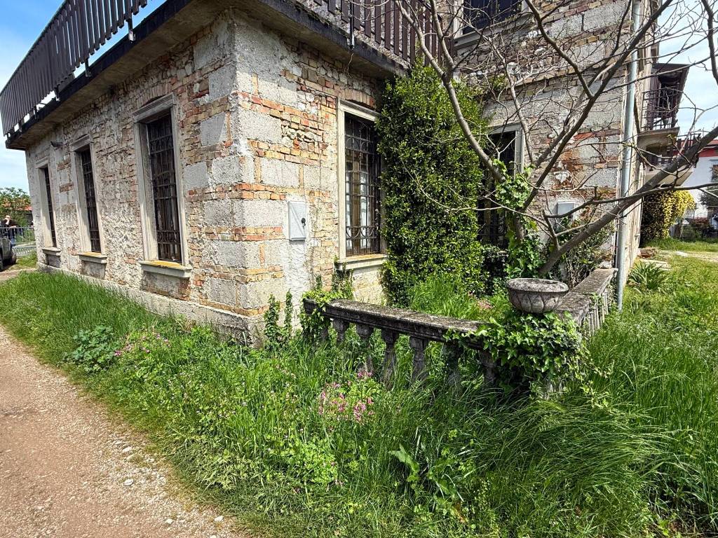 Appartamento a Udine in Via Emilia, 64 - Foto 2