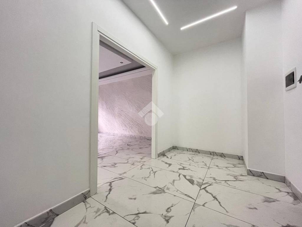 Appartamento a Roma in Via pisino, 155 - Foto 2