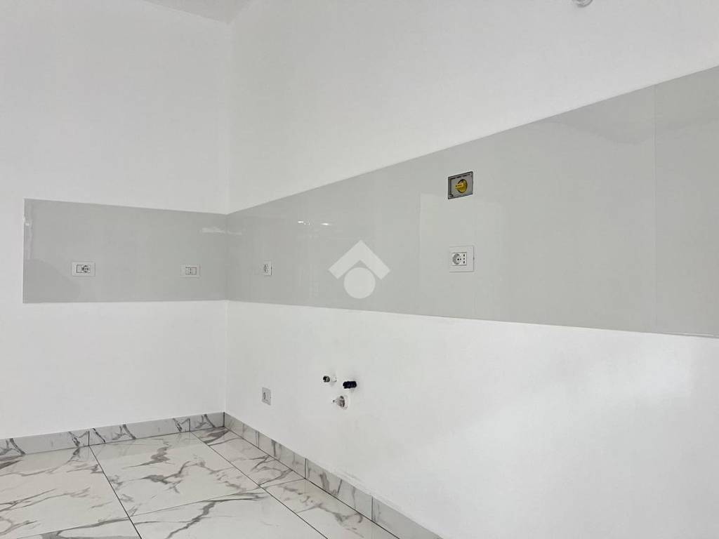 Appartamento a Roma in Via pisino, 155 - Foto 4