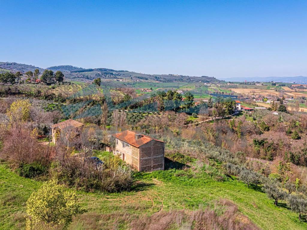 Rustico / casale a Bevagna in Via Torre del Colle - Foto 3