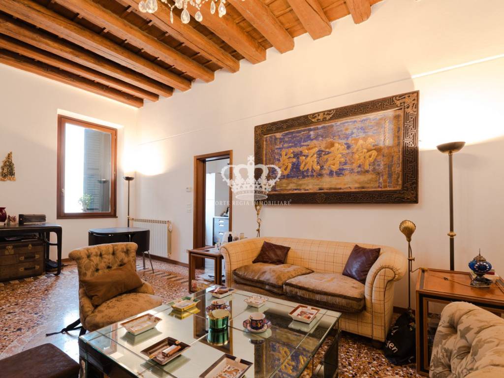 Appartamento a Verona in Via Abramo Massalongo - Foto 4
