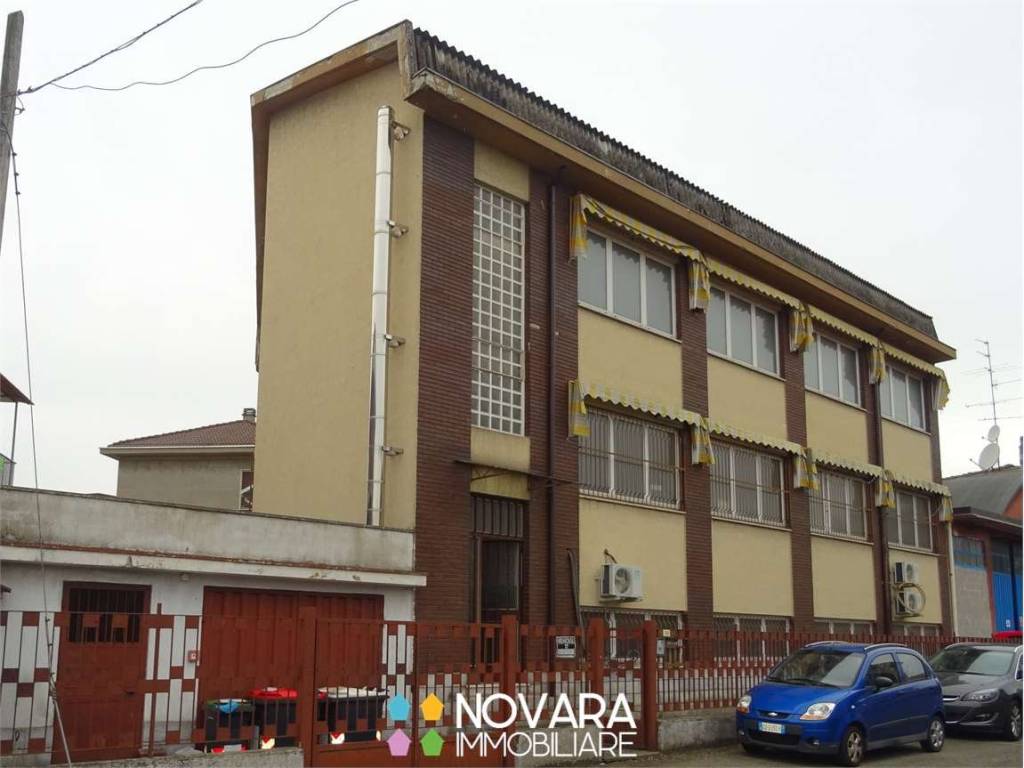 Palazzo / stabile a Novara in Via Nebbia, 25 - Foto 2