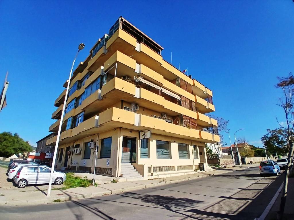 Appartamento a Carbonia in Via Giuseppe Mazzini, 2 - Foto 3