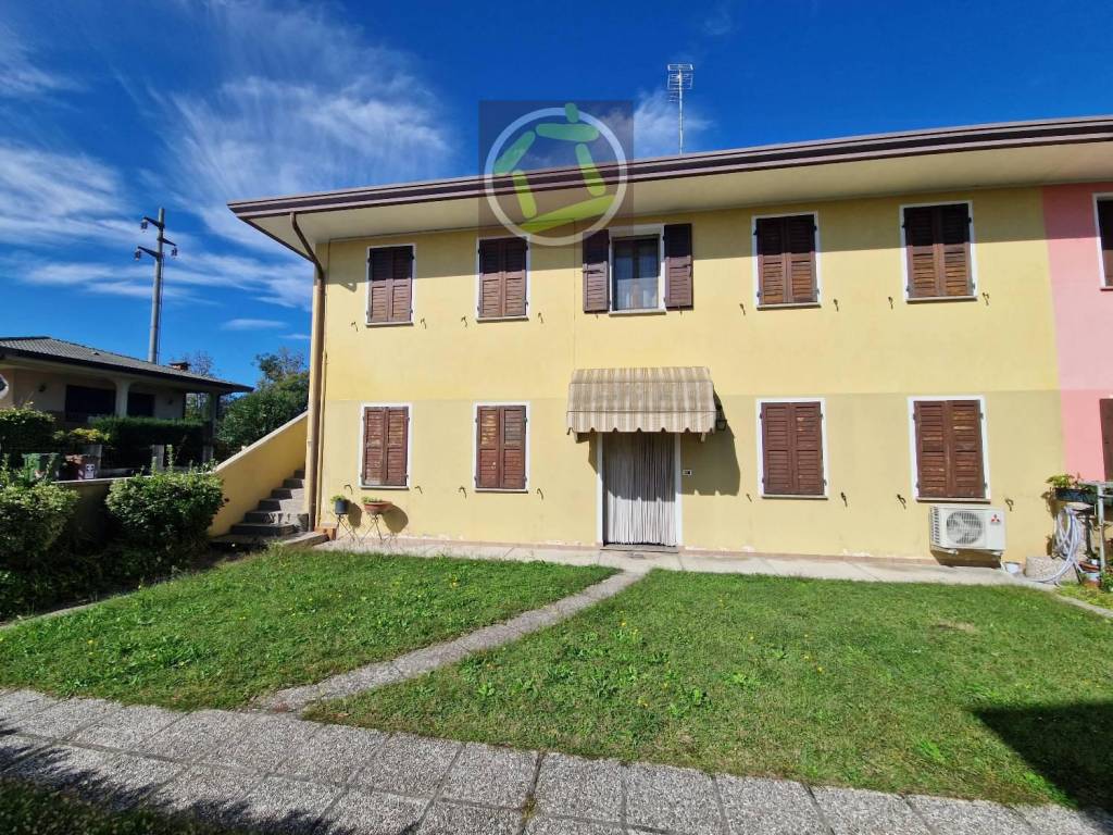 Villa a Cordenons in Via Pasch, 69 - Foto 2