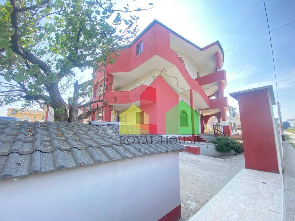 Palazzo / stabile a Castel volturno in Via Alghero - Foto 4